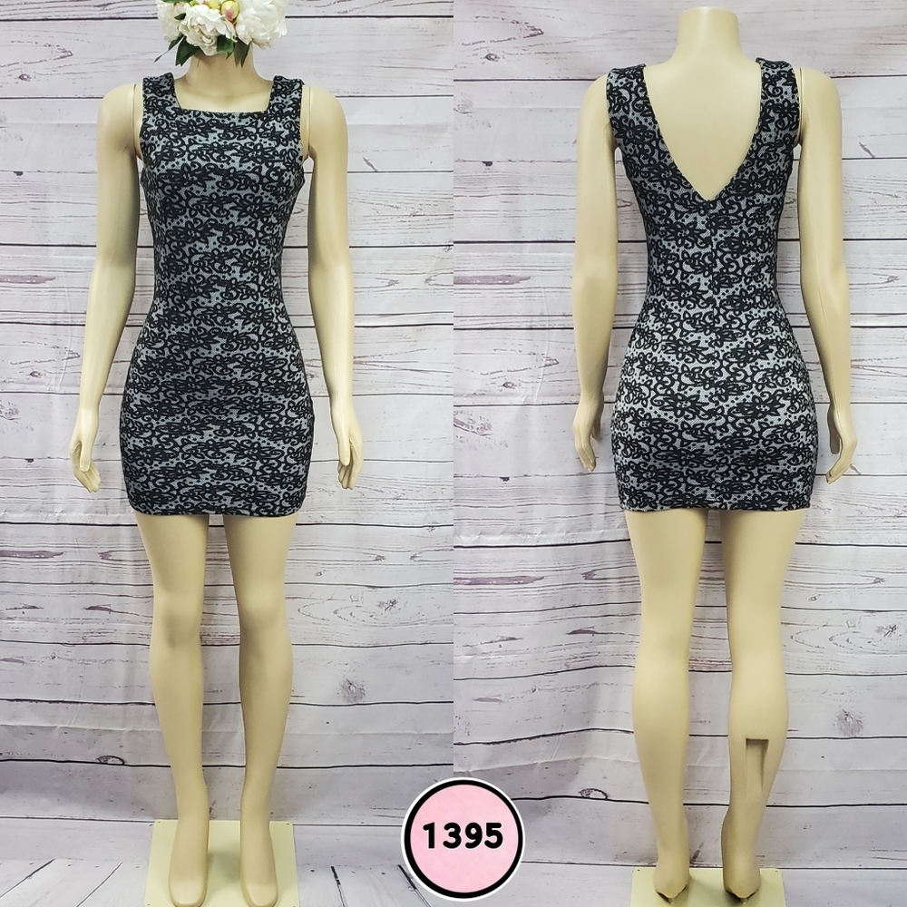 korean small stretch low vneck back bodycon dress